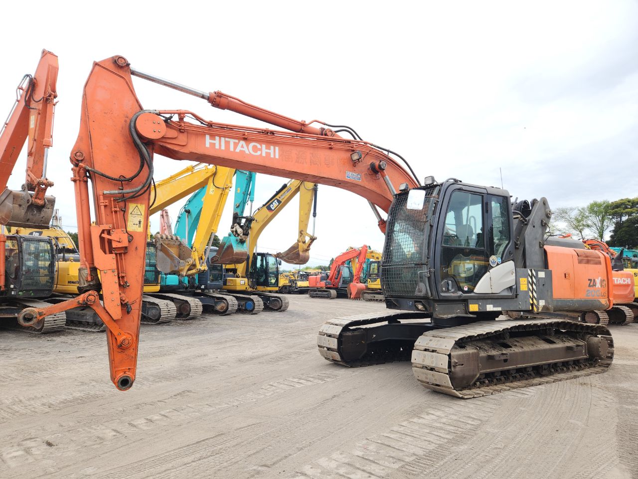 ZX200LC-5B / 2680-61359