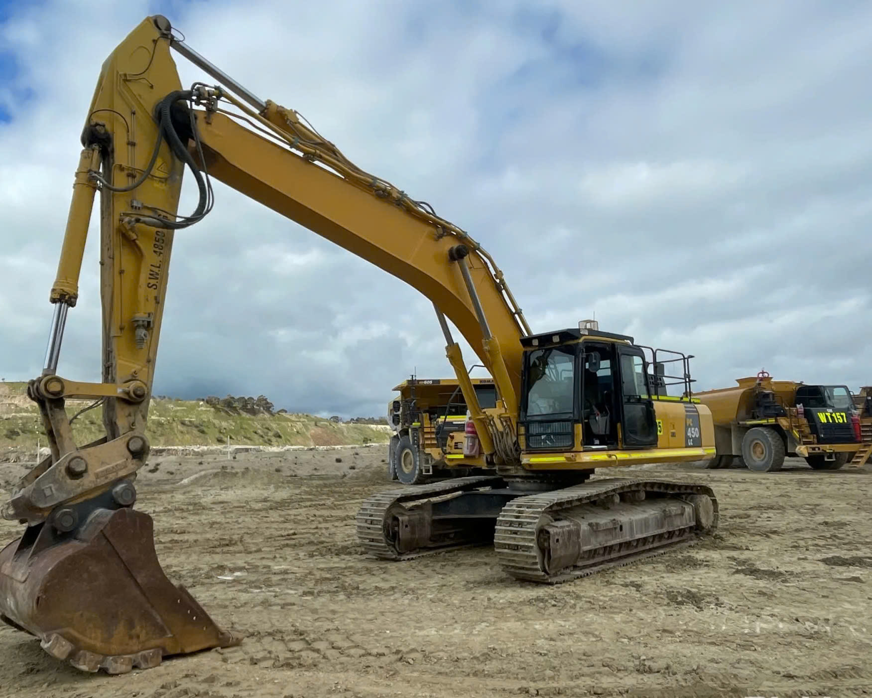 PC450LC-8 / 2005-62509