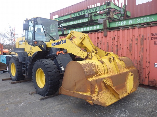 WA200-8 / 5982-71208