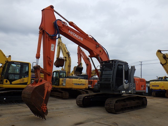 ZX210LCK-3 / 2126-61109